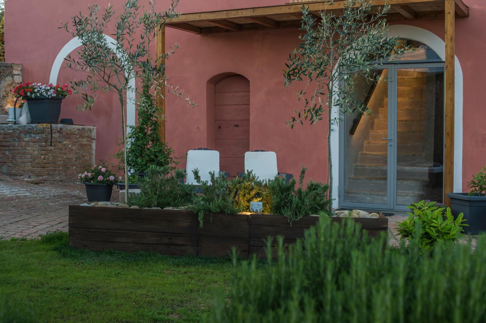 Palazzo Del Papa Country Suites Siena Eksteriør bilde